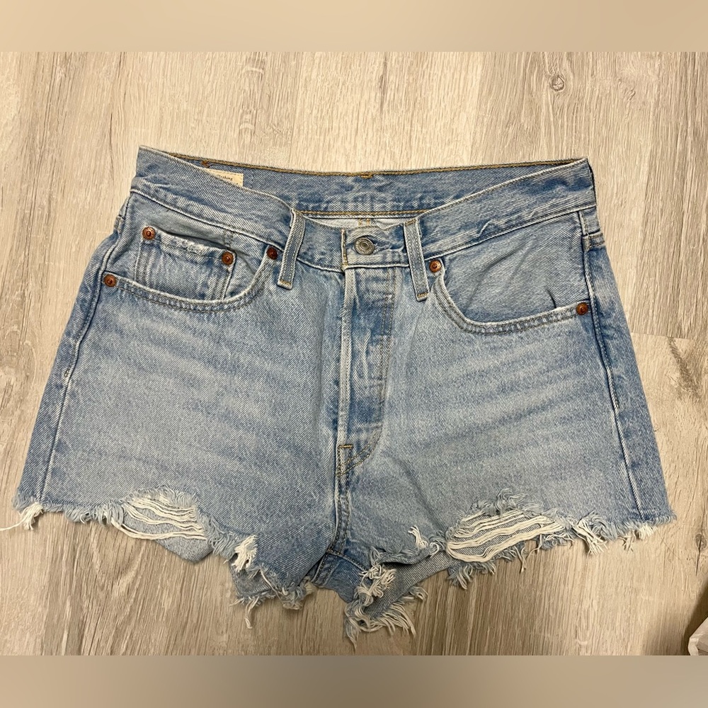 Levi 501 Jean shorts light wash/blue
